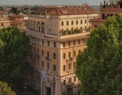 Grand Hotel Palace Genel