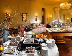 Grand Hotel Praha Kahvaltı