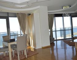 Grand Royal Aparthotel Batumi Yeme / İçme
