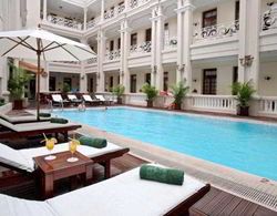 Grand Hotel Saigon Havuz