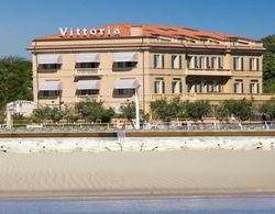 Grand Hotel Vittoria Genel