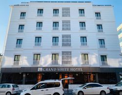 Grand White Hotel Genel