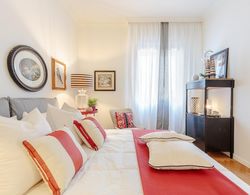 Graziella Luxury Apartment 2 Bedrooms Terrace and Private Parking Downtown Lucca Oda