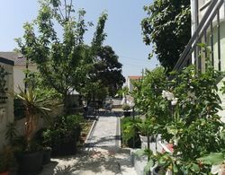 Green-beautiful Modern Apt. With Balcony & Garden Dış Mekan