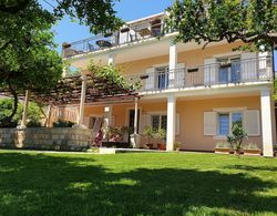 Green Park Apartments Dış Mekan