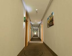 GreenTree Inn Maanshan Hanshan District Jiuwu Square Hotel İç Mekan