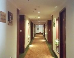 GreenTree Inn Nantong Gangzha District HongMing Plaza Express Hotel İç Mekan