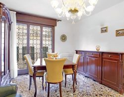 Grimaldi Apartments - Elena İç Mekan