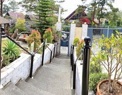 Guesthaven Baguio Bed & Breakfast Dış Mekan