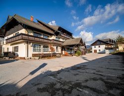 Guesthouse Leški Dvor Dış Mekan