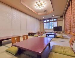 Guesthouse Ukiyoe - Hostel Yerinde Yemek