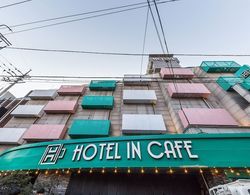 Guri Hotel in Cafe Dış Mekan