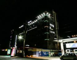 Gyeongju E Hotel Dış Mekan