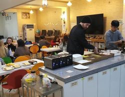 Gyeongju Guesthouse - Hostel Kahvaltı