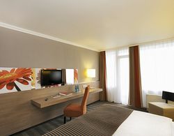 H4 Hotel Frankfurt Messe Genel