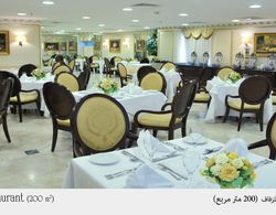 Habitat Hotel Jeddah Yeme / İçme