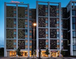 Hampton by Hilton London Ealing Dış Mekan