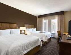 Hampton Inn and Suites Clayton/St. Louis-Galleria Genel