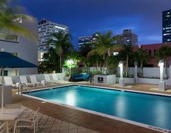 Hampton Inn Ft. Lauderdale/Downtown Las Olas Area Havuz