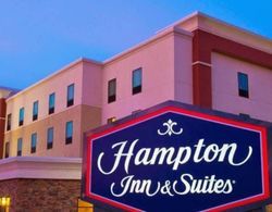 Hampton Inn & Suites Bismarck Northwest Genel