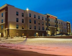 Hampton Inn & Suites Bismarck Northwest Genel