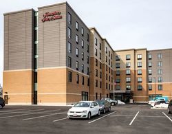 Hampton Inn & Suites Boston/Waltham, MA Genel