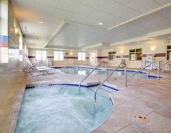 Hampton Inn & Suites Grafton Genel