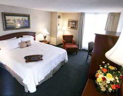 Hampton Inn & Suites Kansas City-Country ClubPlaza Genel