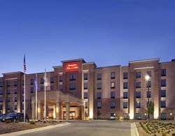 Hampton Inn & Suites Milwaukee/Franklin Genel