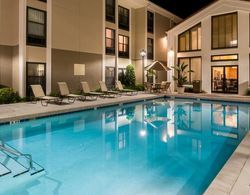 Hampton Inn & Suites Orlando East Univ. of Central Havuz