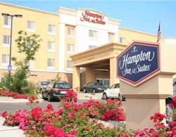 Hampton Inn & Suites Reno Genel