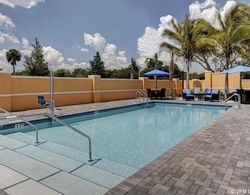 Hampton Inn & Suites Vero Beach-Downtown, FL Genel