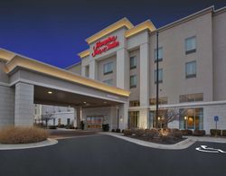 Hampton Inn & Suites Wichita Northeast Dış Mekan