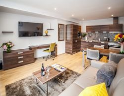 Hampton Suites Serviced Apartments Oda Düzeni