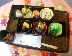 Hanakago Kyoto Yerinde Yemek