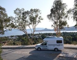 Happy Camper Rental Van Genel