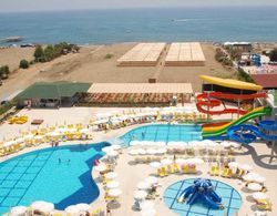 Hedef Beach Resort Spa Havuz