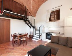 Heritage Holiday Home in Suvereto With Swimming Pool Mutfak