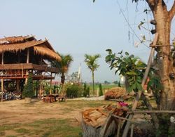 Heun Baan Rong Khun Resort Dış Mekan
