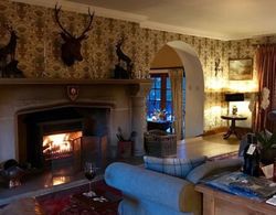 Highland Bear Lodge & Luxury Bear Huts Genel