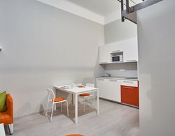 HILD-2 Apartments Budapest Oda Düzeni