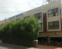 Hilltop Hotel Dış Mekan