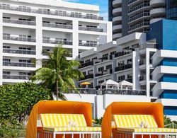 Hilton Cabana Miami Beach Plaj
