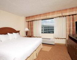 Hilton Garden Inn Detroit-Southfield, MI. Genel