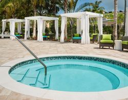 Hilton Garden Inn Key West - Keys Collection Havuz