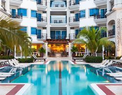 Hilton Playa del Carmen All-inclusive (The Royal) Havuz