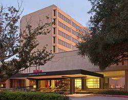 Hilton University of Houston Genel