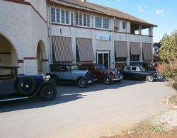 Historic Hydro Motor Inn Genel