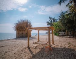 Hola Beach-Beach Club & Eco Glamping Resort Genel