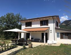 Holiday Home in Bagni di Lucca With Private Pool Dış Mekan
